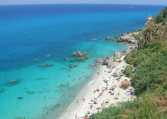 1 Bedroom Gorgeous In Apartamento