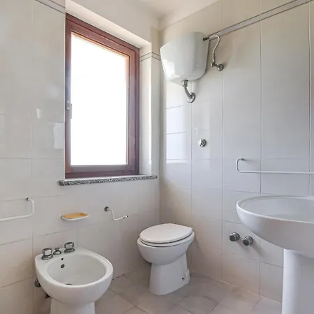 1 Bedroom Gorgeous In Appartement *